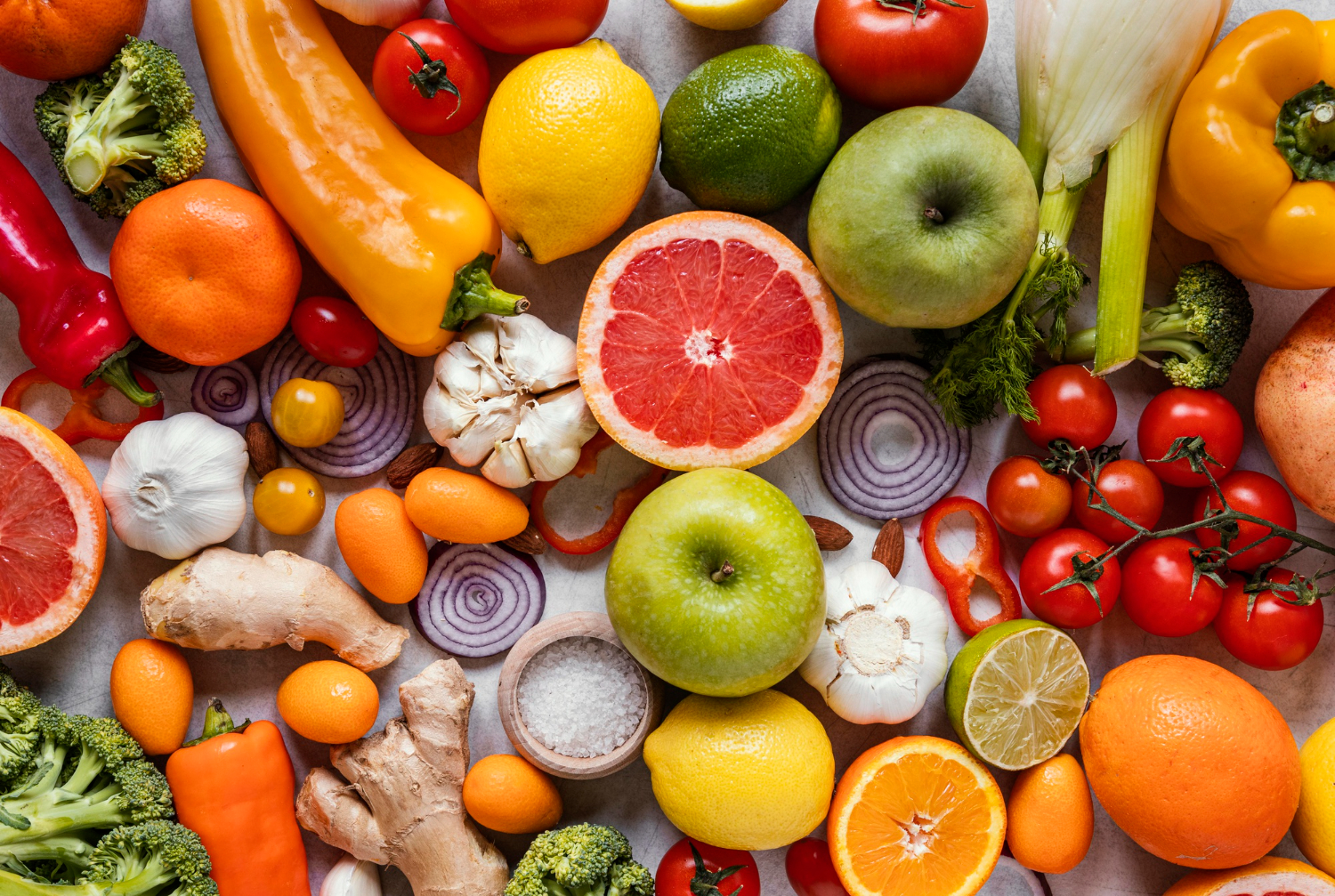 Você está visualizando atualmente Como evitar a fome constante e manter o peso saudável com escolhas inteligentes de alimentos?